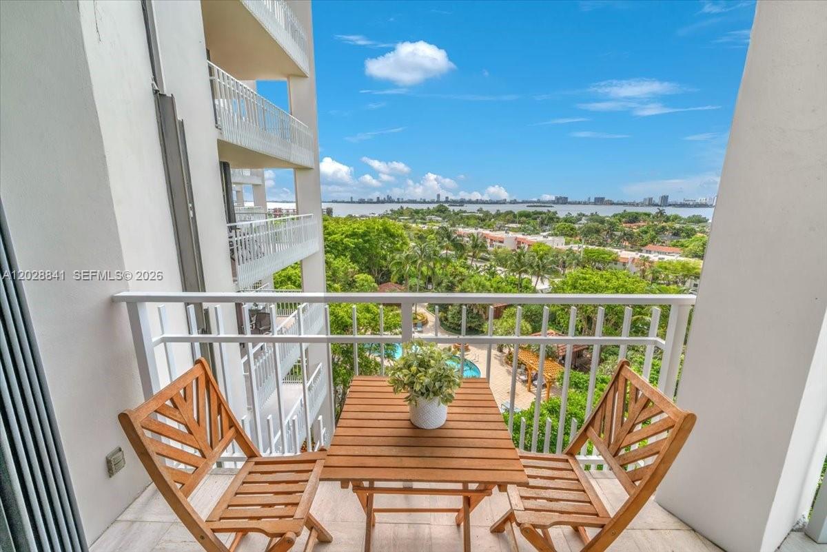 2000 Towerside Terrace