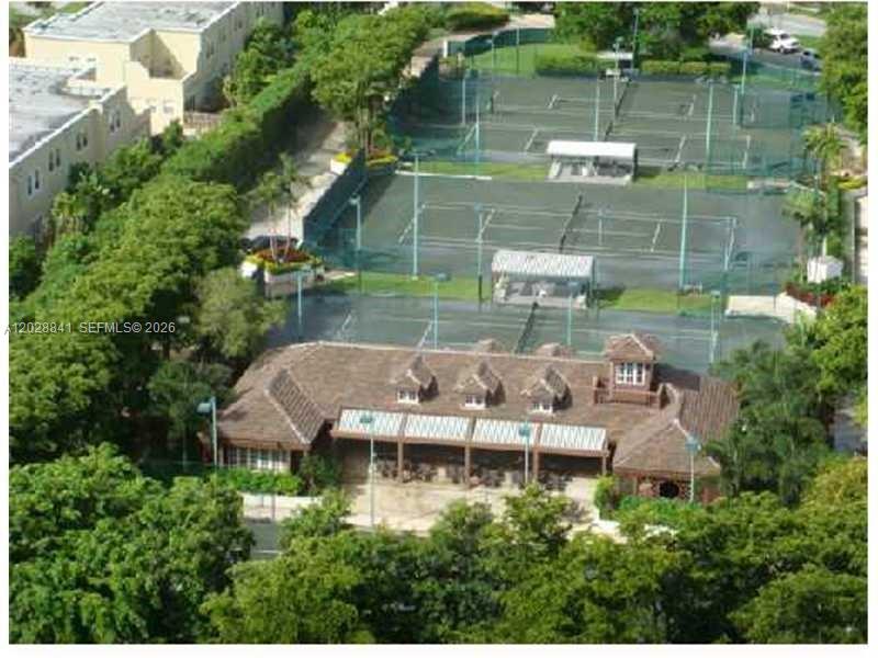 2000 Towerside Terrace