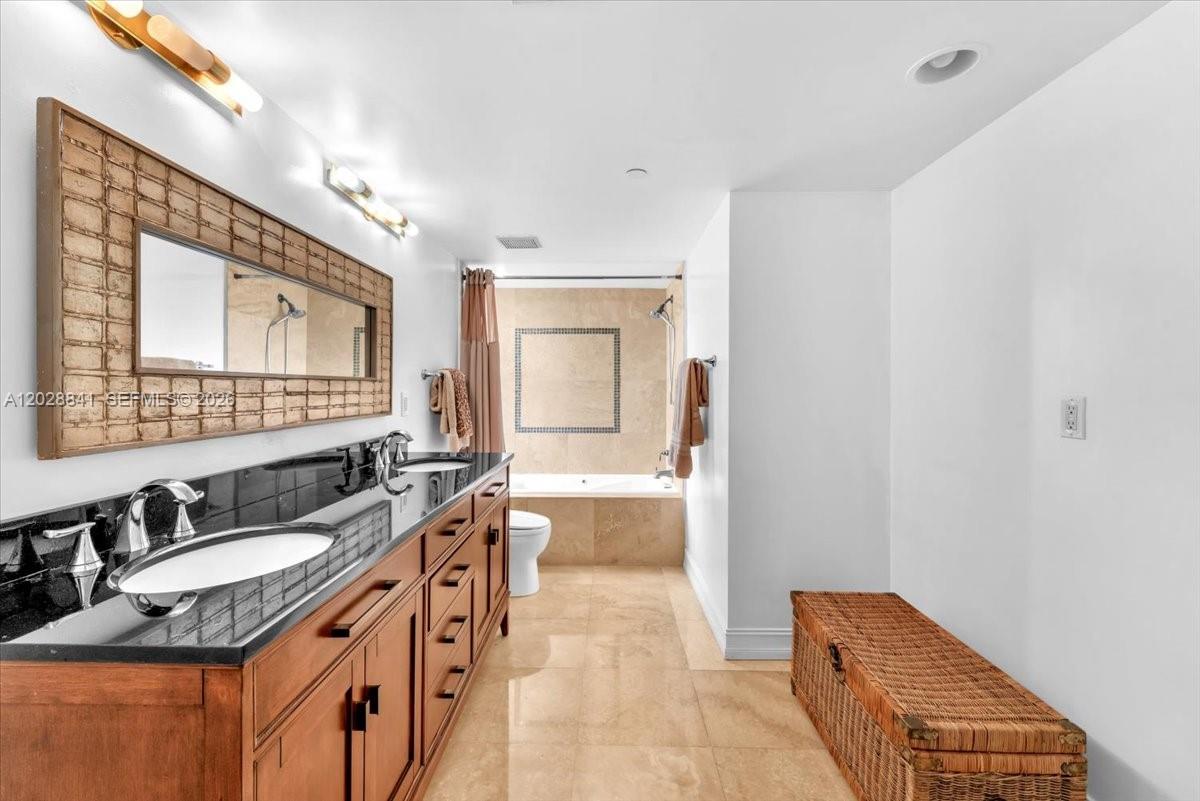 2000 Towerside Terrace