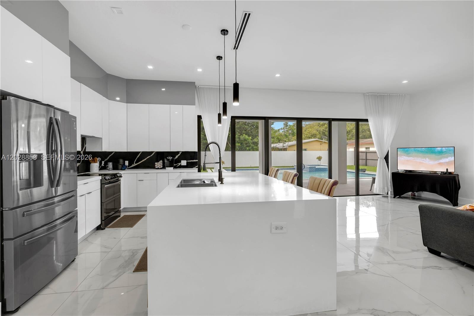 152 NW 165th Street