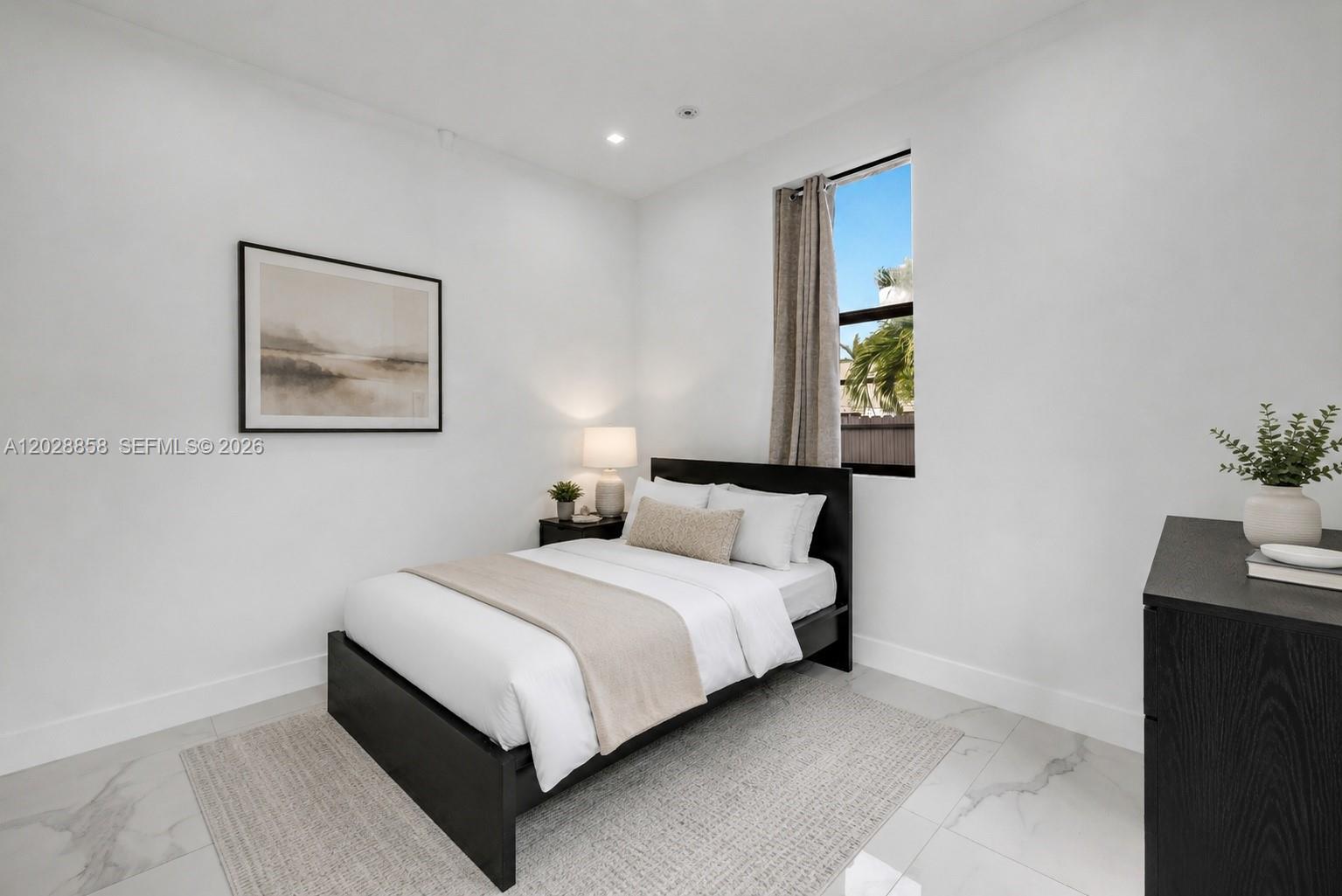 152 NW 165th Street
