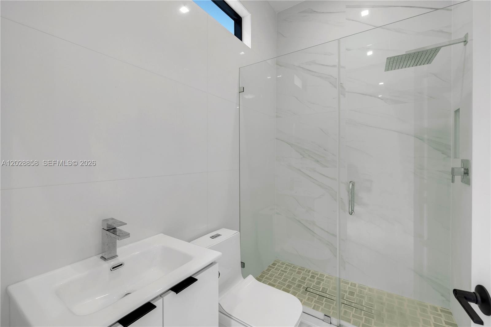 152 NW 165th Street