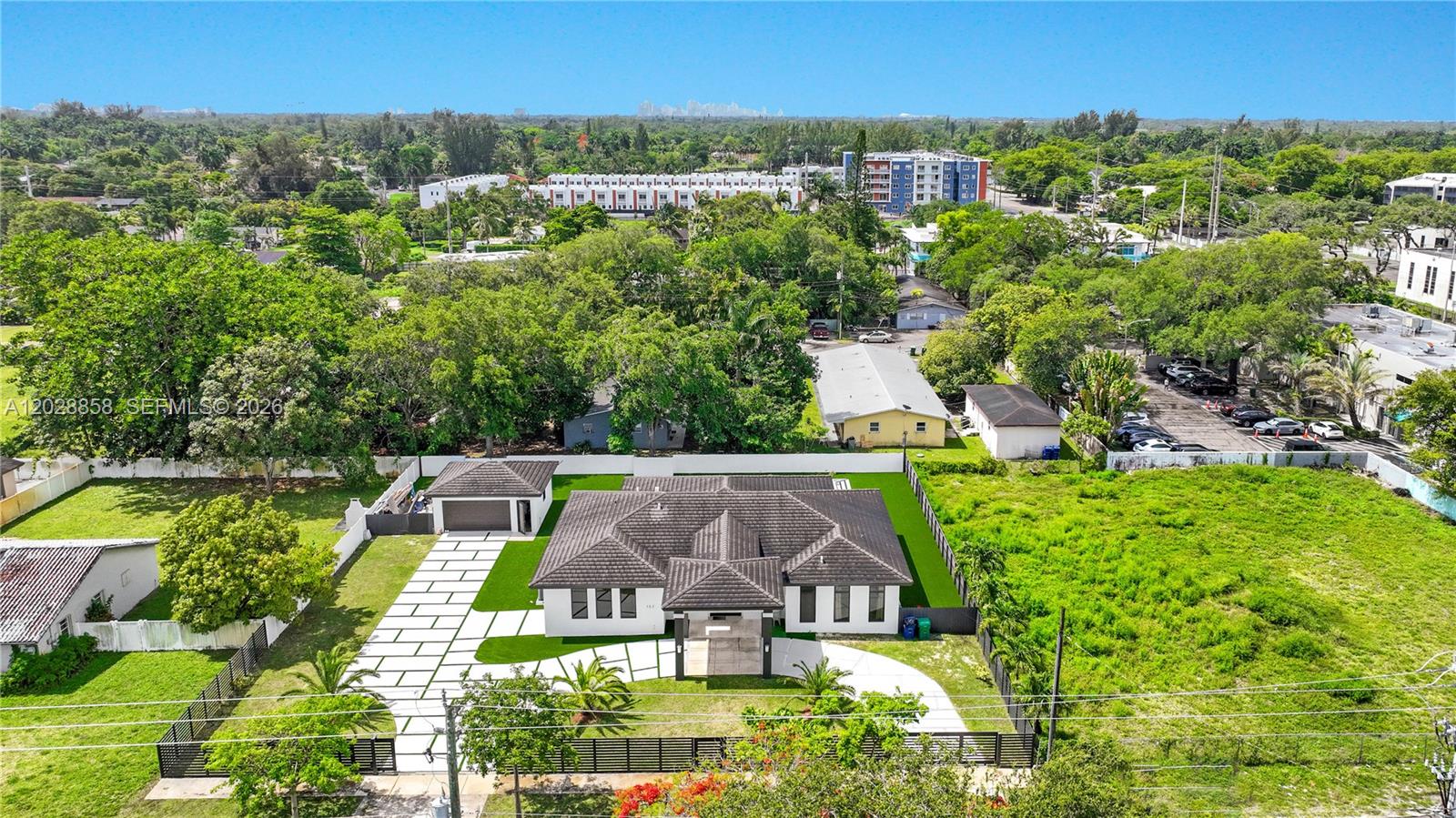 152 NW 165th Street
