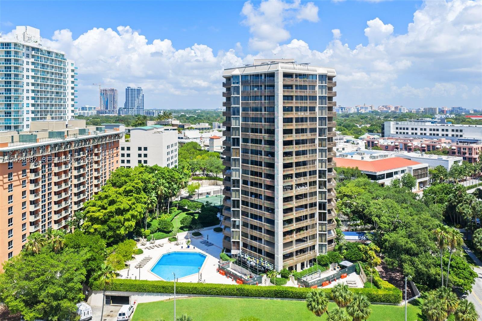 2901 S Bayshore Drive