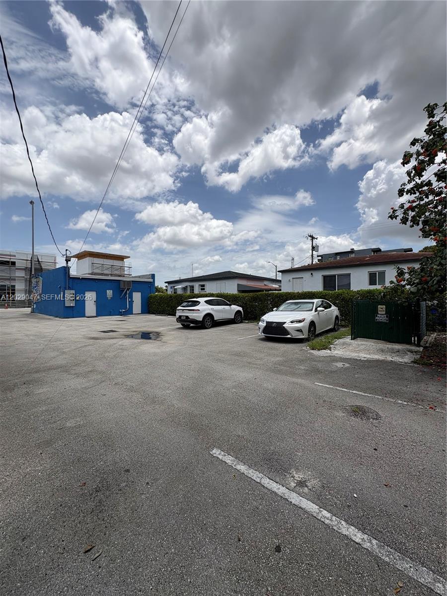 6620 W Flagler Street