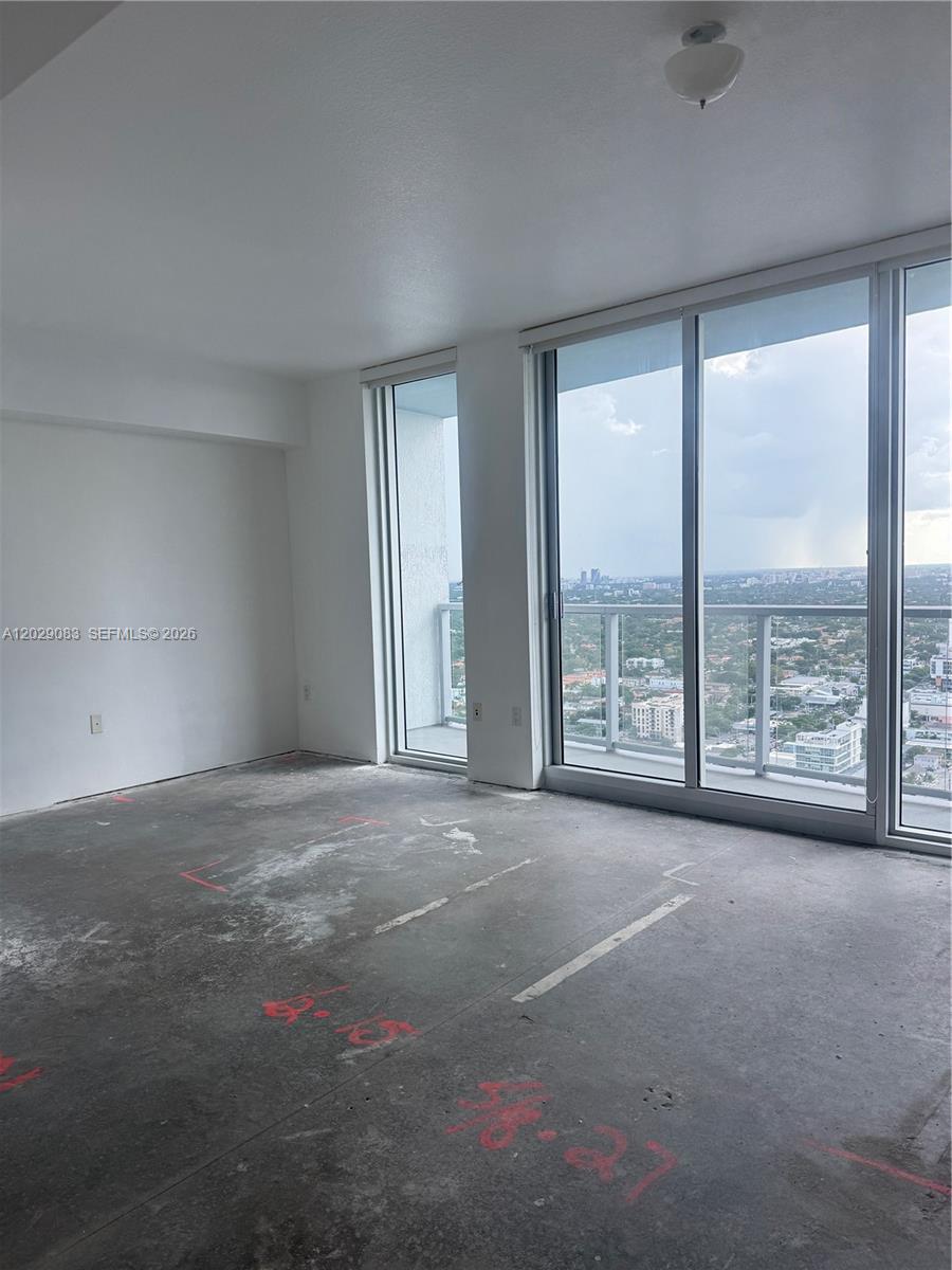 185 SW 7th Street