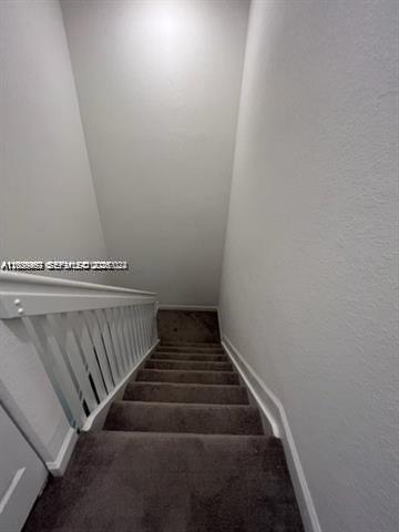 327 NE 208th Terrace