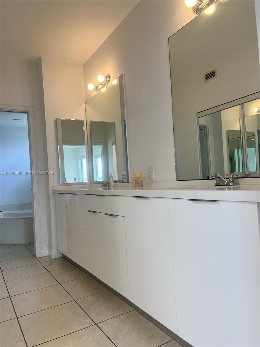 10750 NW 66th Street