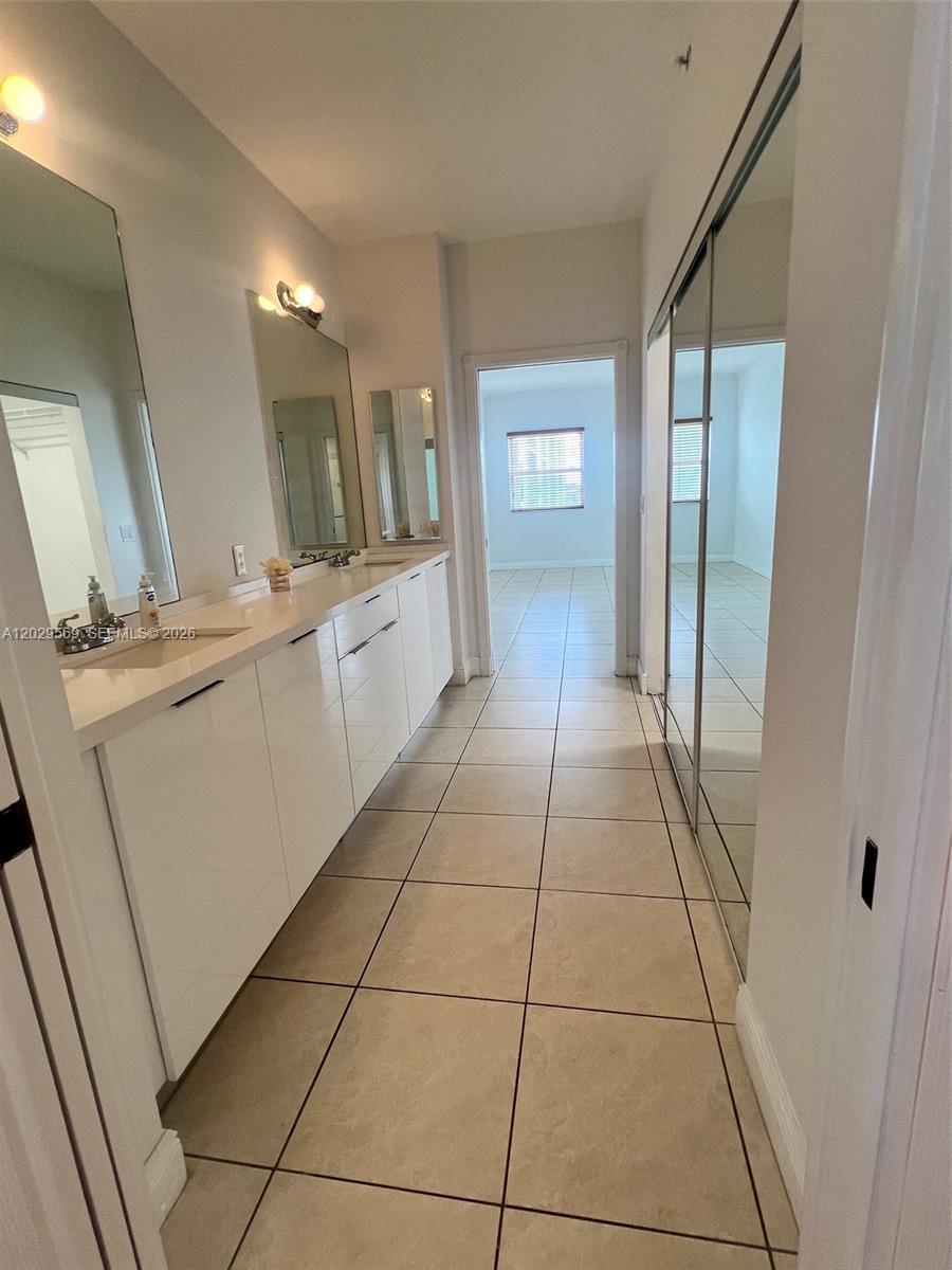 10750 NW 66th Street