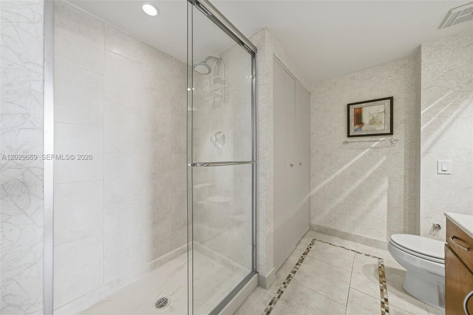 3610 Yacht Club Drive