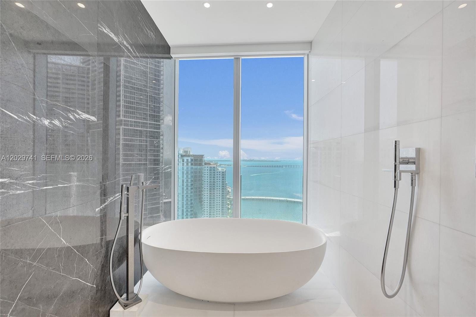 300 Biscayne Boulevard Way