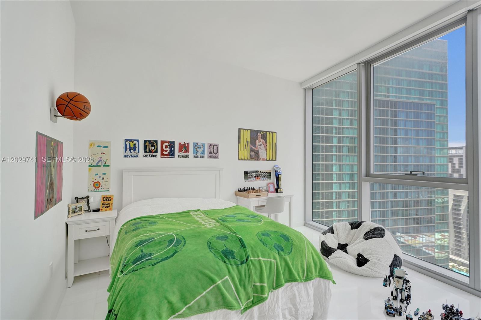 300 Biscayne Boulevard Way
