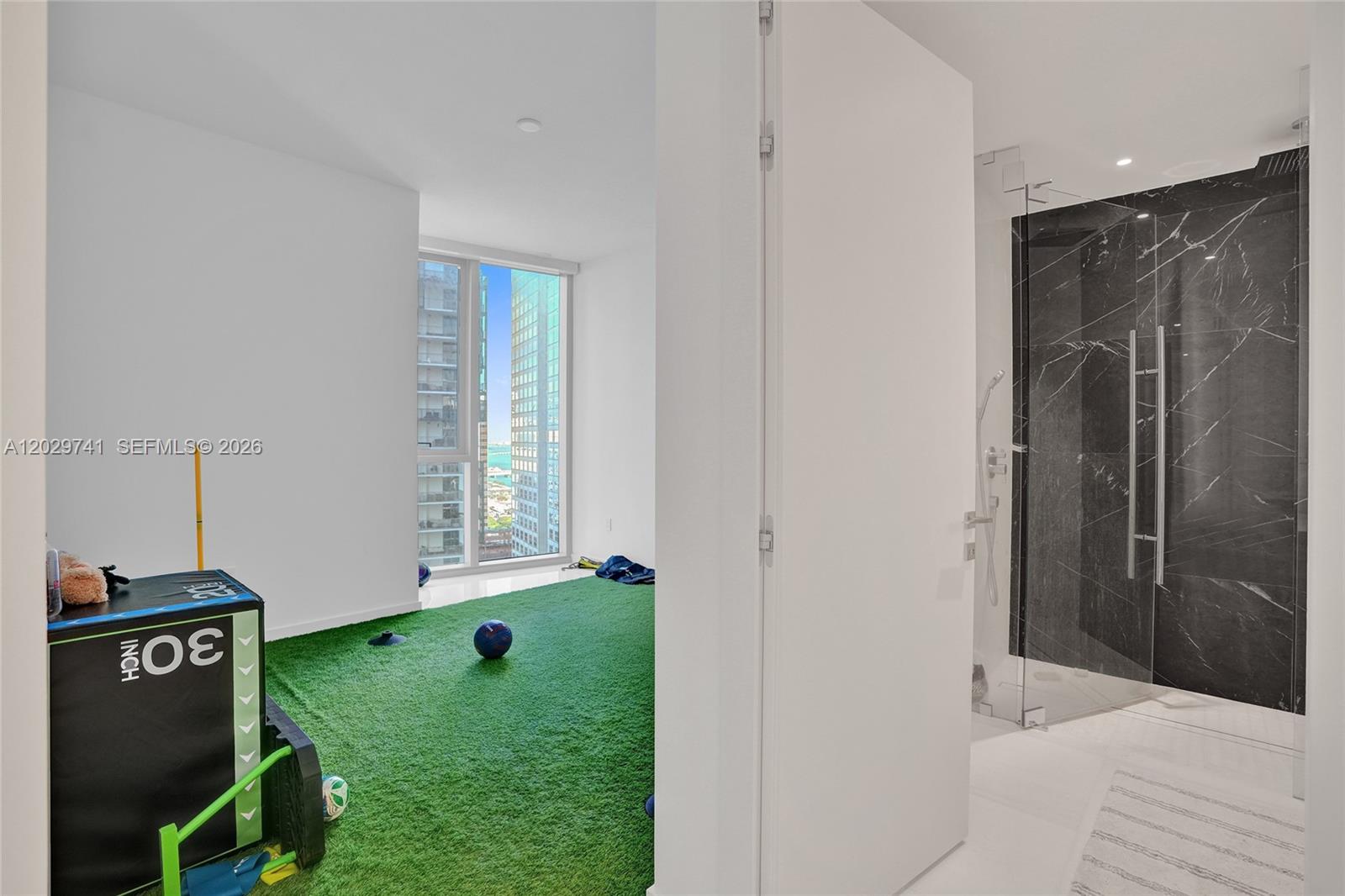 300 Biscayne Boulevard Way