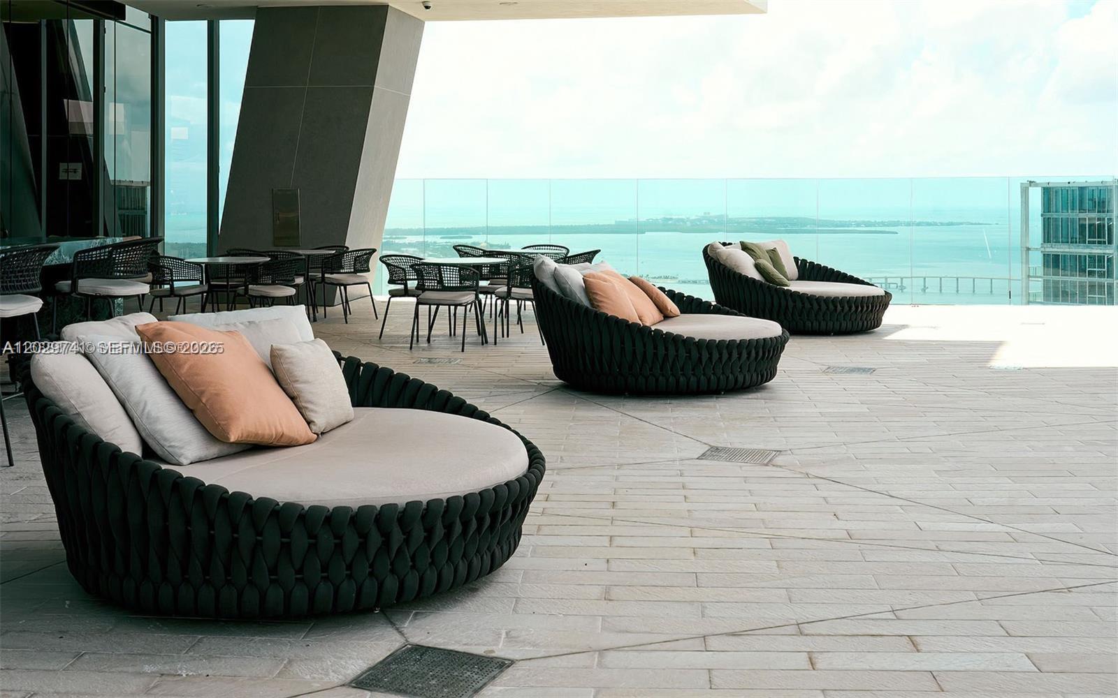 300 Biscayne Boulevard Way