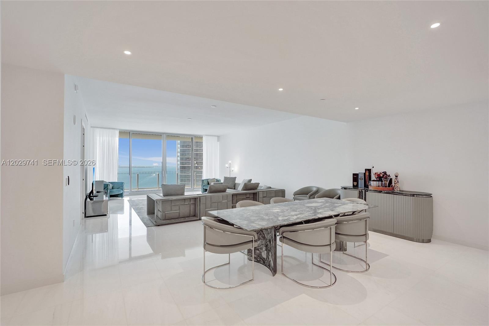 300 Biscayne Boulevard Way