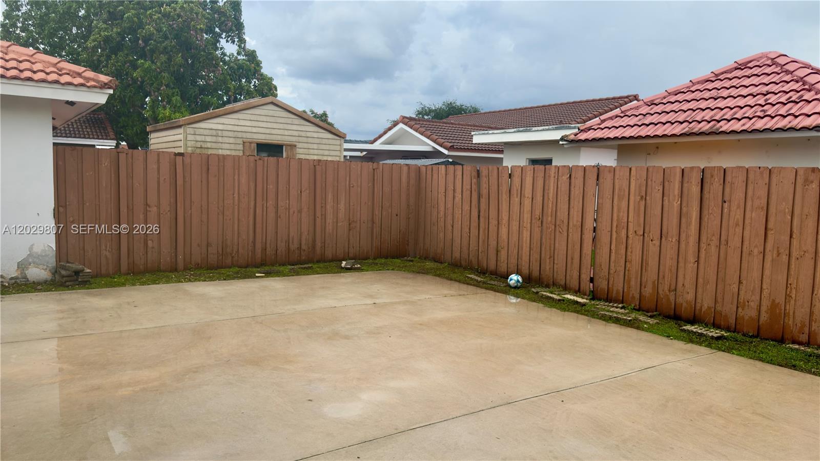 5890 SW 147th Court