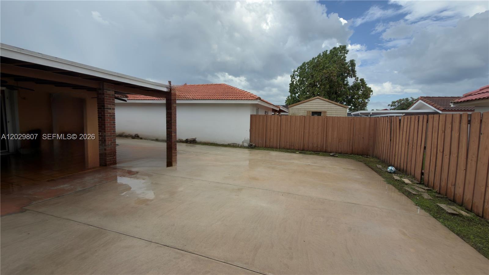 5890 SW 147th Court