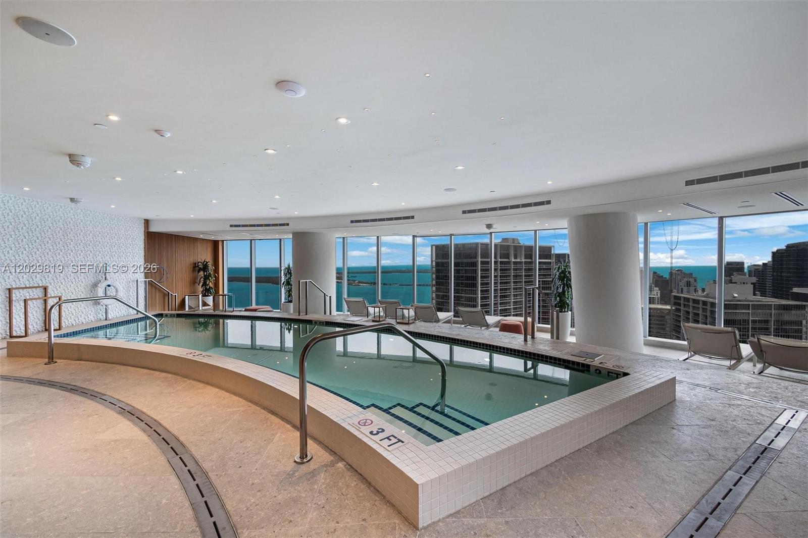 300 E Biscayne Blvd Way