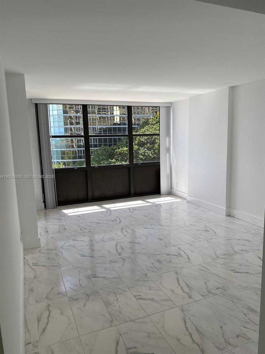 1925 Brickell Avenue