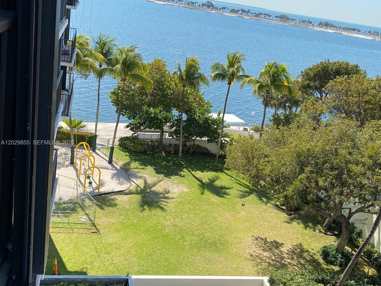 1925 Brickell Avenue