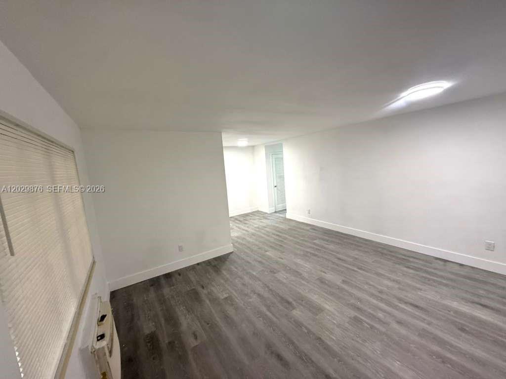 12195 W Dixie Highway
