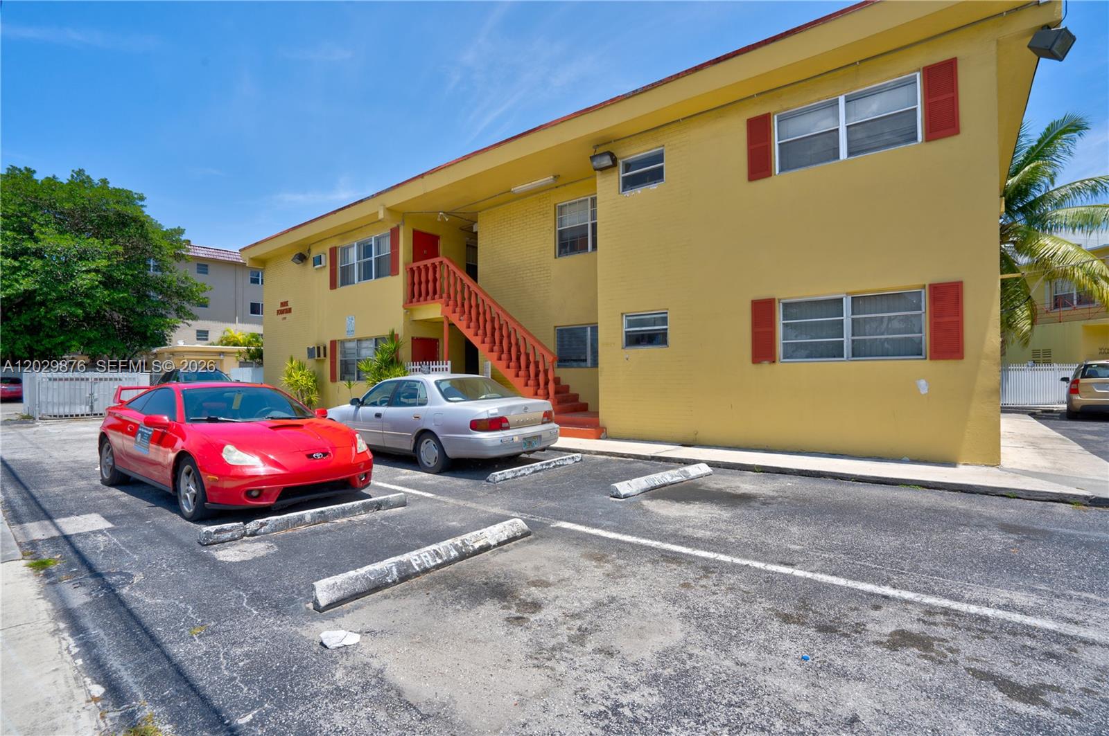 12195 W Dixie Highway
