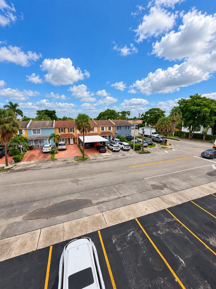 6850 W 16th Drive