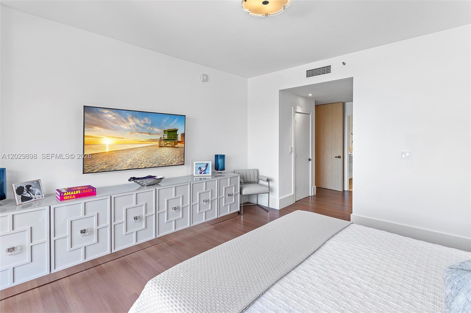 2122 Fisher Island Drive