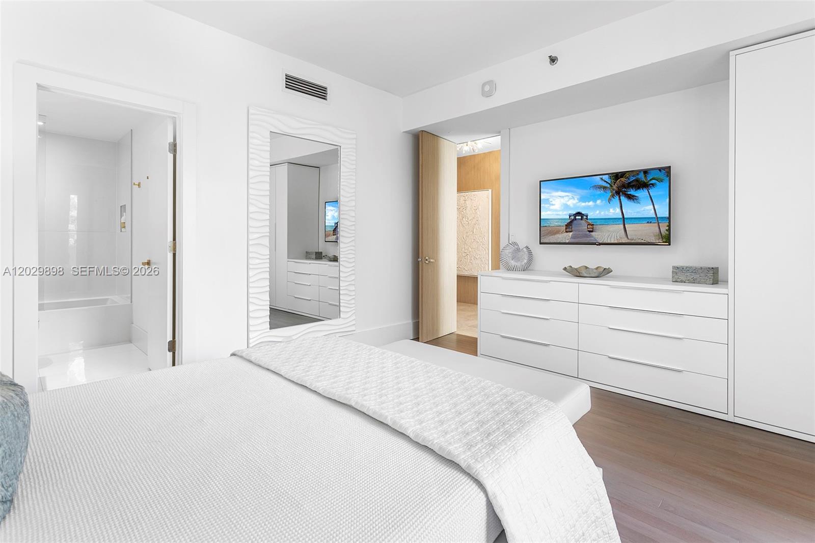 2122 Fisher Island Drive