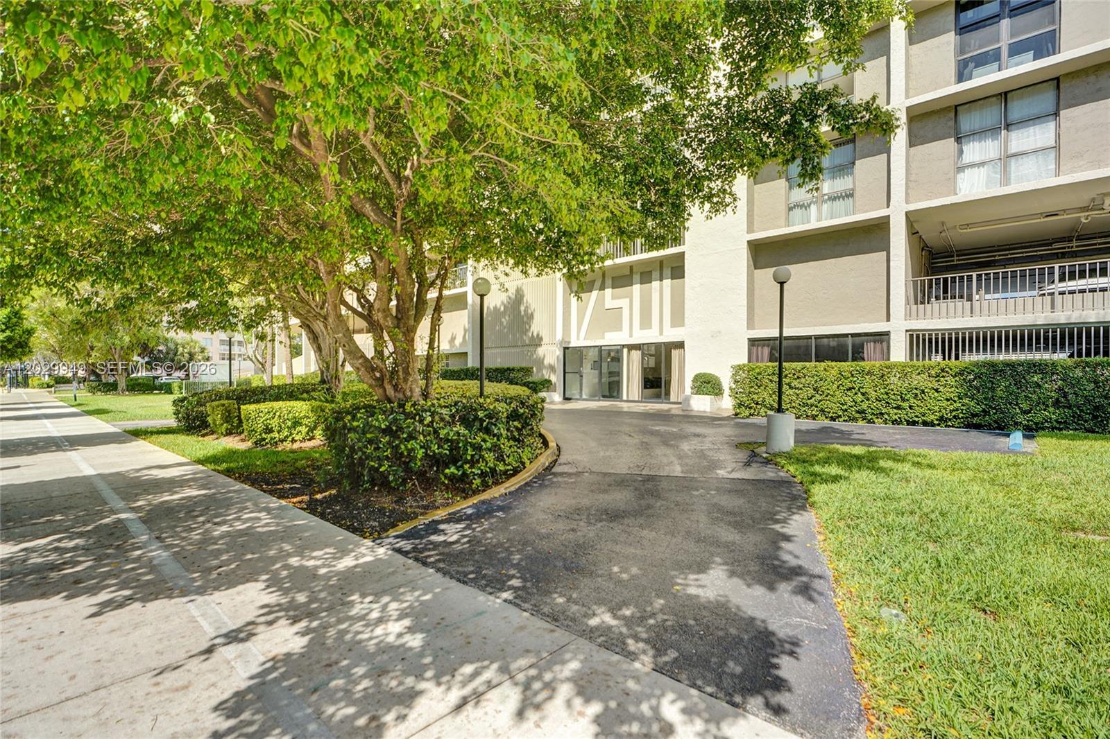17500 N Bay Road