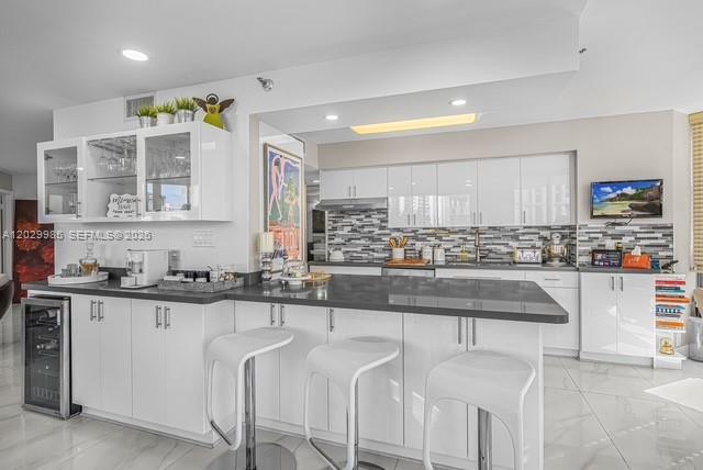 3500 Mystic Pointe Drive