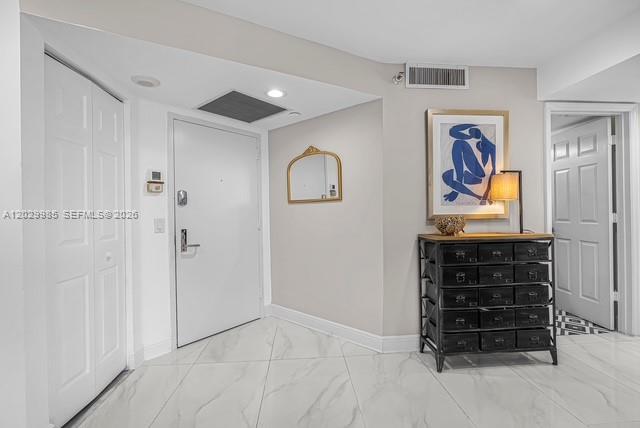 3500 Mystic Pointe Drive