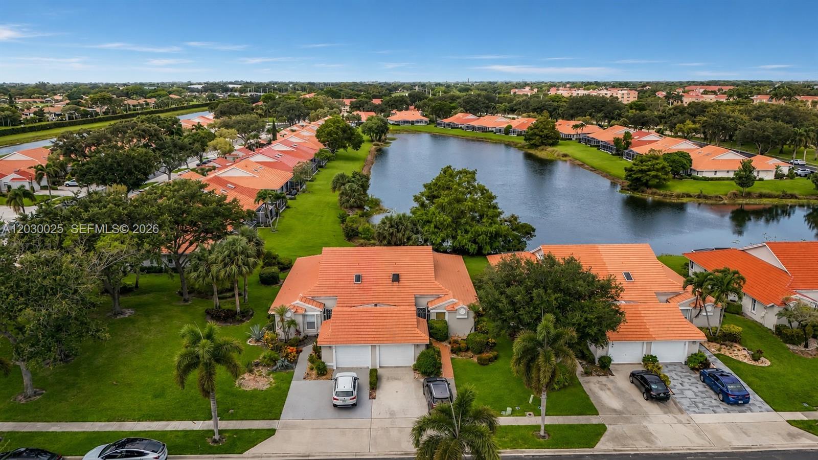 5591 Royal Lake Circle