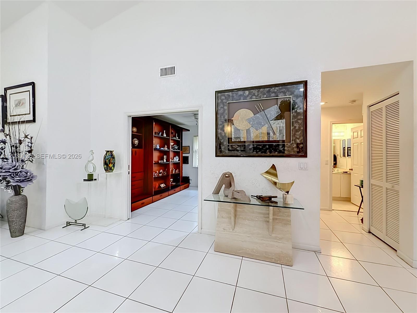5591 Royal Lake Circle