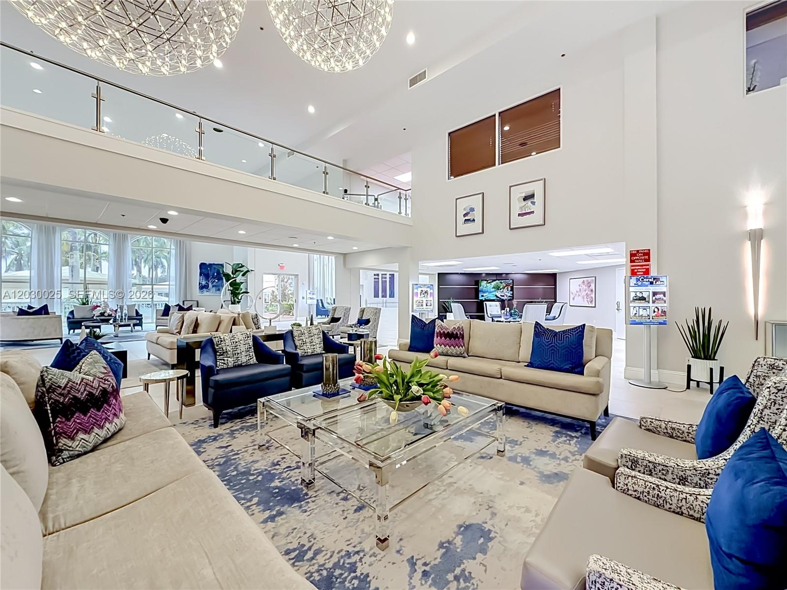 5591 Royal Lake Circle
