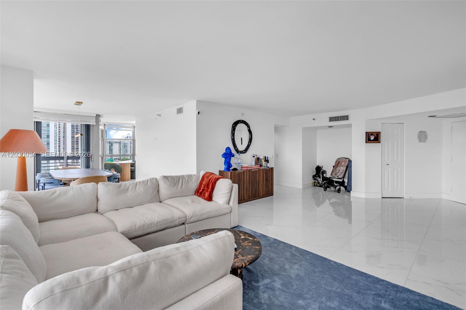 3500 Mystic Pointe Drive