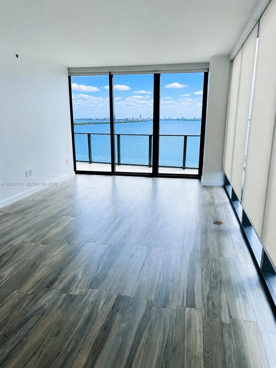 460 NE 28th Street