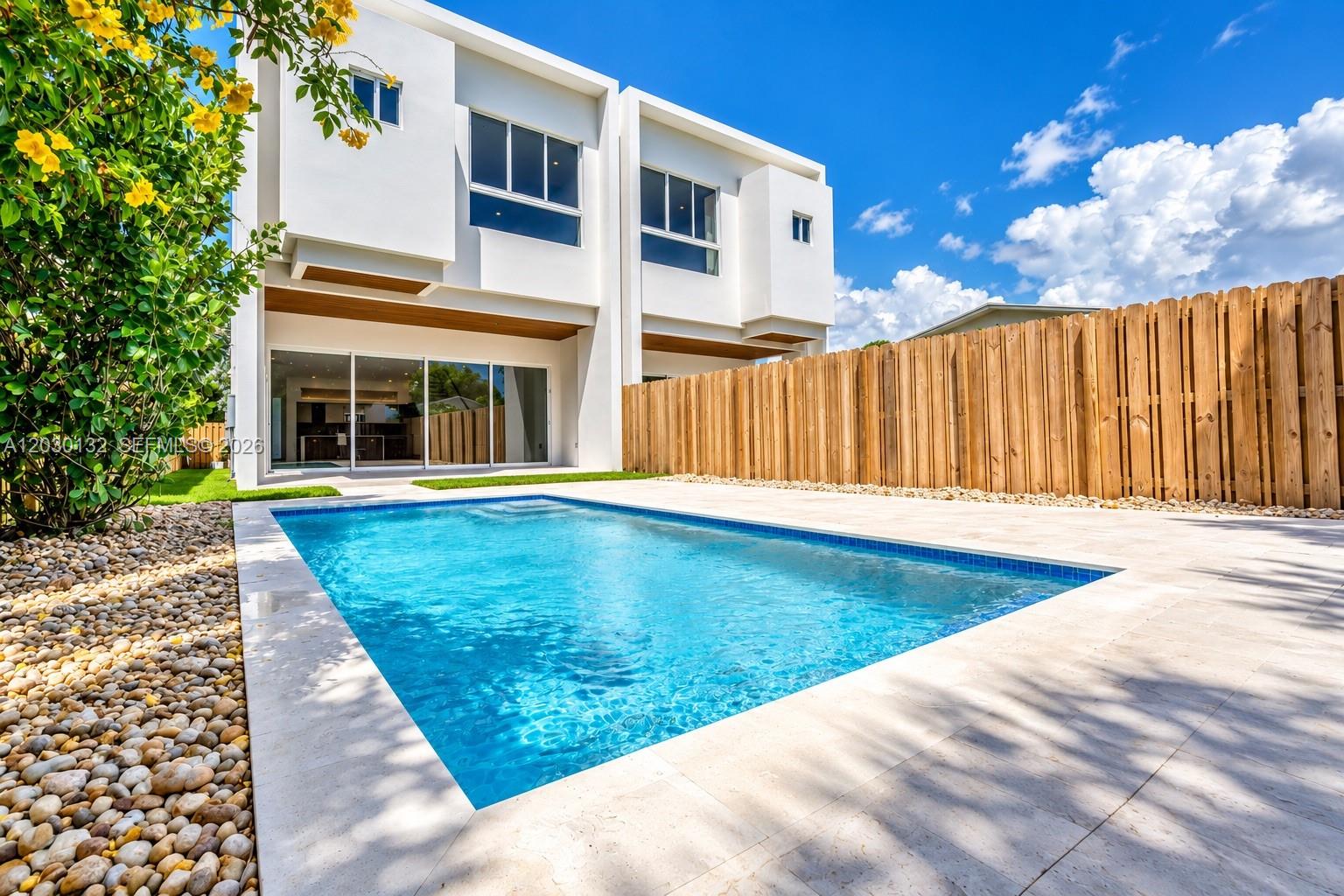 2841 SW 38th Court