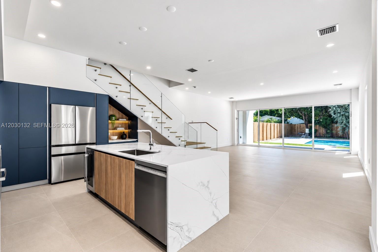 2841 SW 38th Court