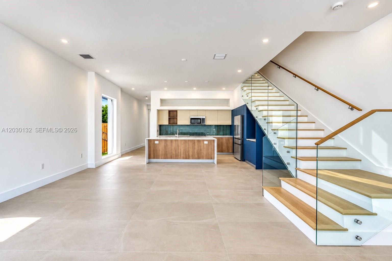 2841 SW 38th Court