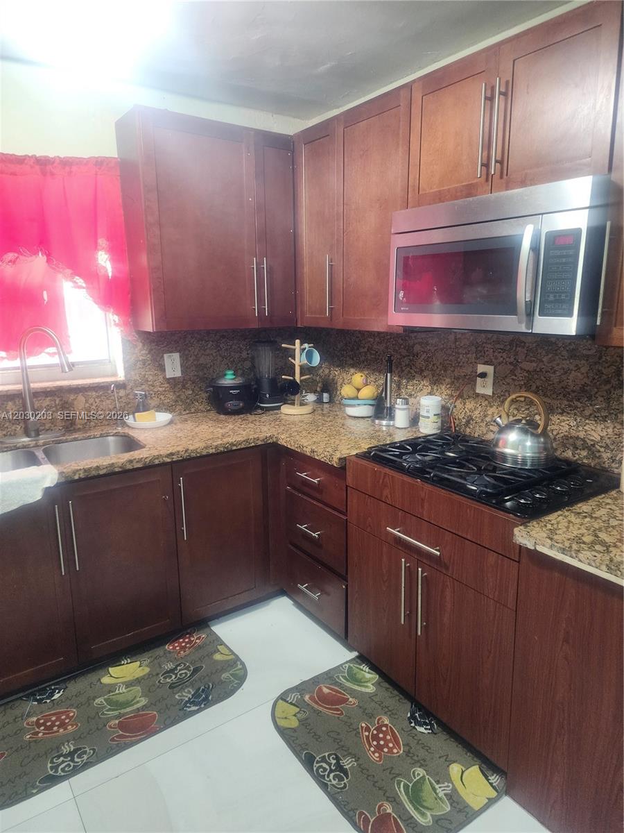 2130 NW 92nd Street