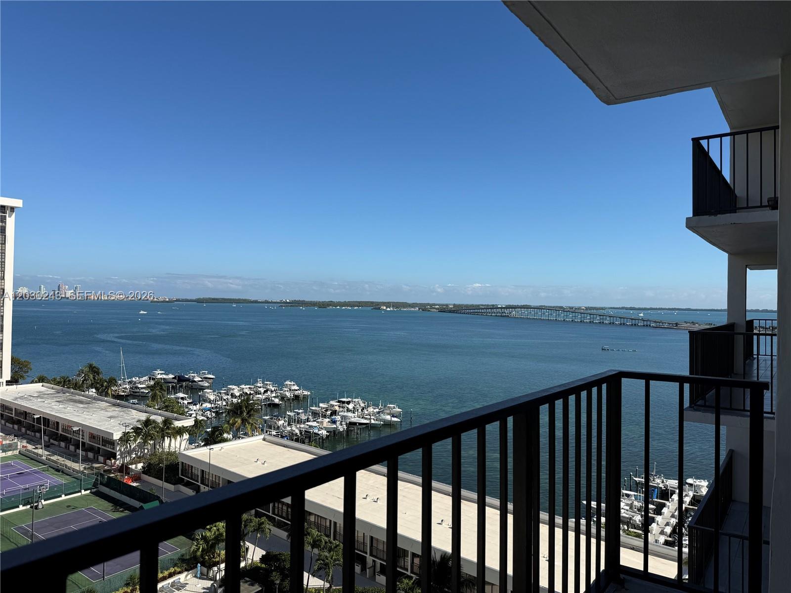 1925 Brickell Avenue