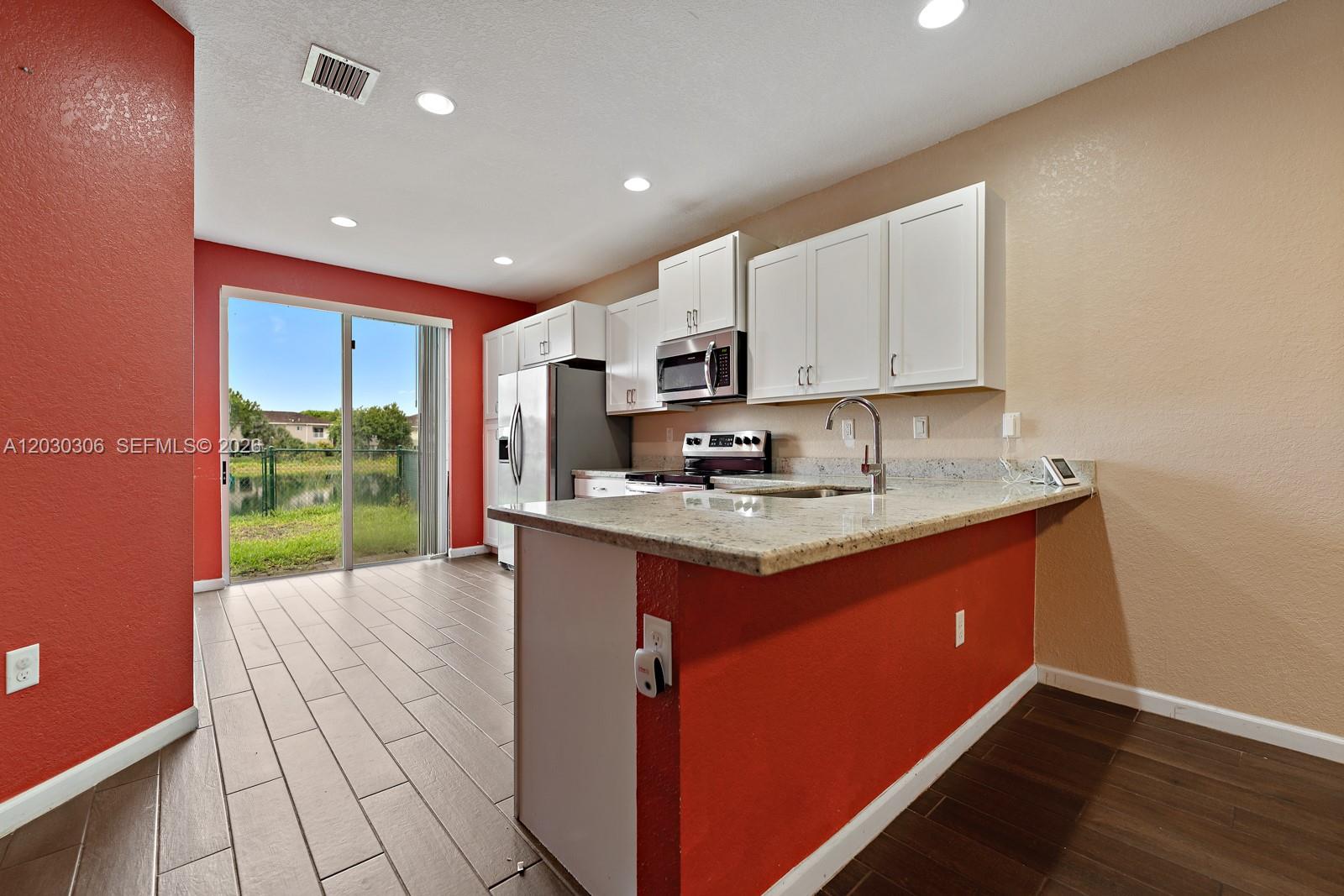 2390 SE 15th Street