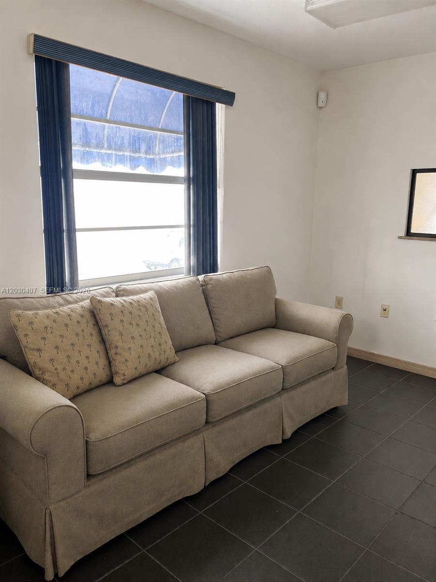 2930 NW 17th Terrace