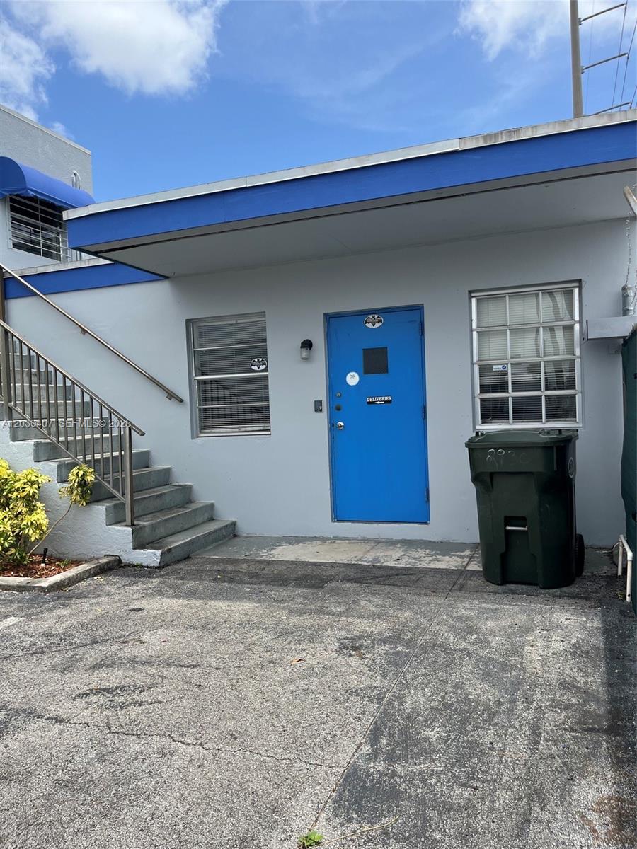2930 NW 17th Terrace