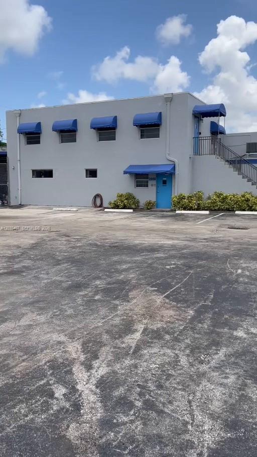 2930 NW 17th Terrace