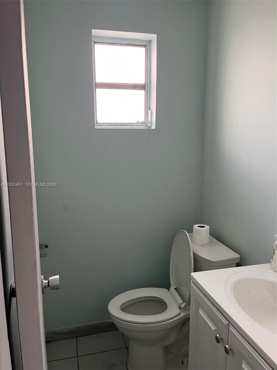 2930 NW 17th Terrace