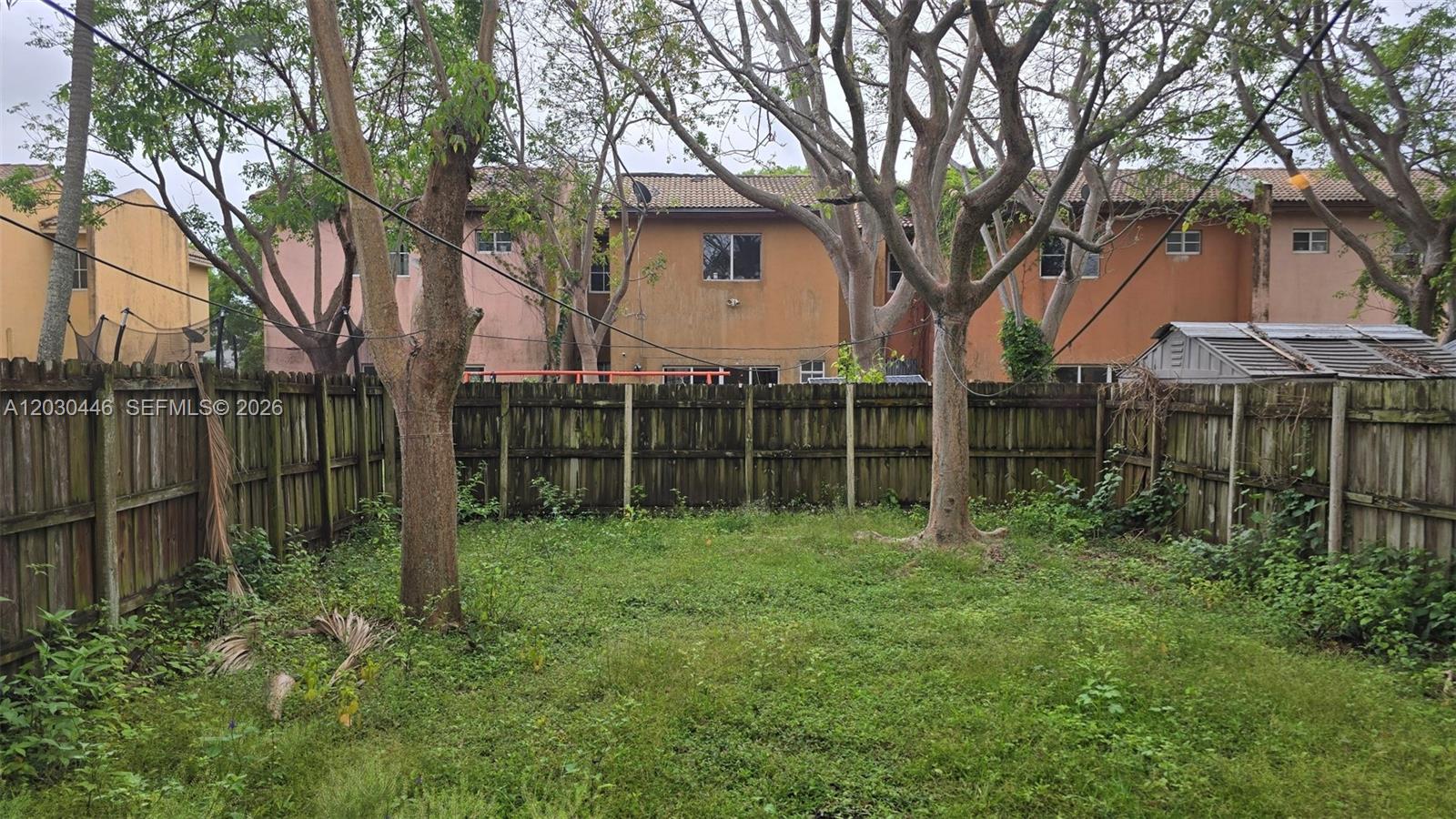 671 SW 10th Street