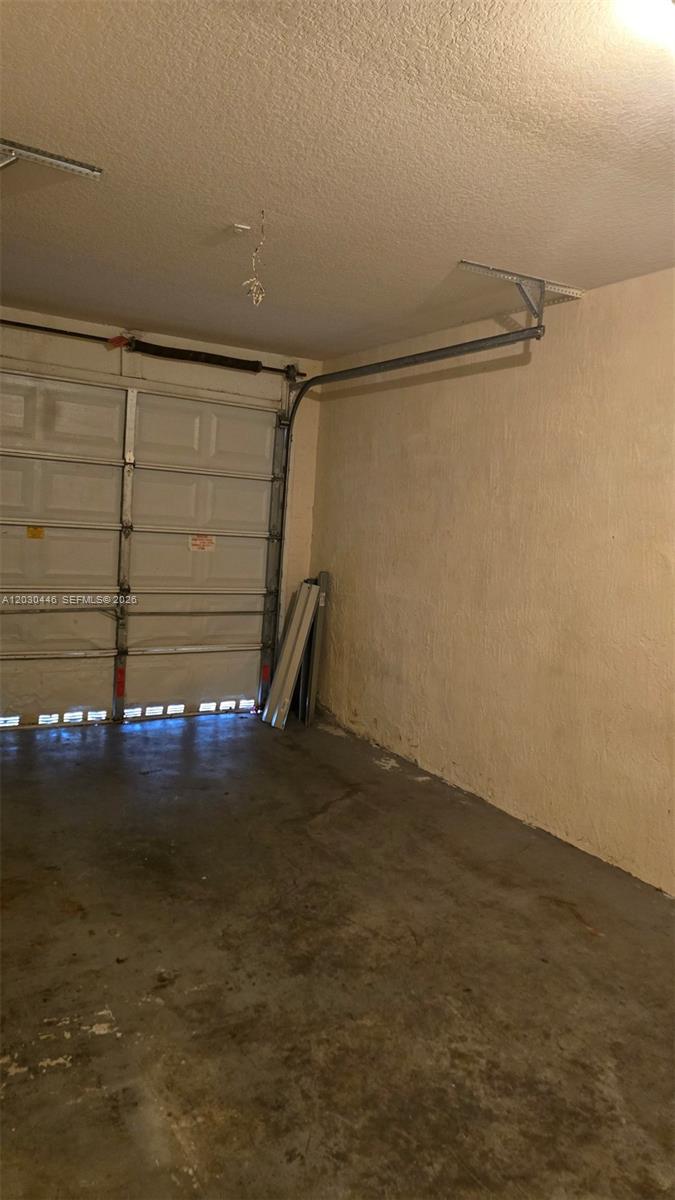 671 SW 10th Street