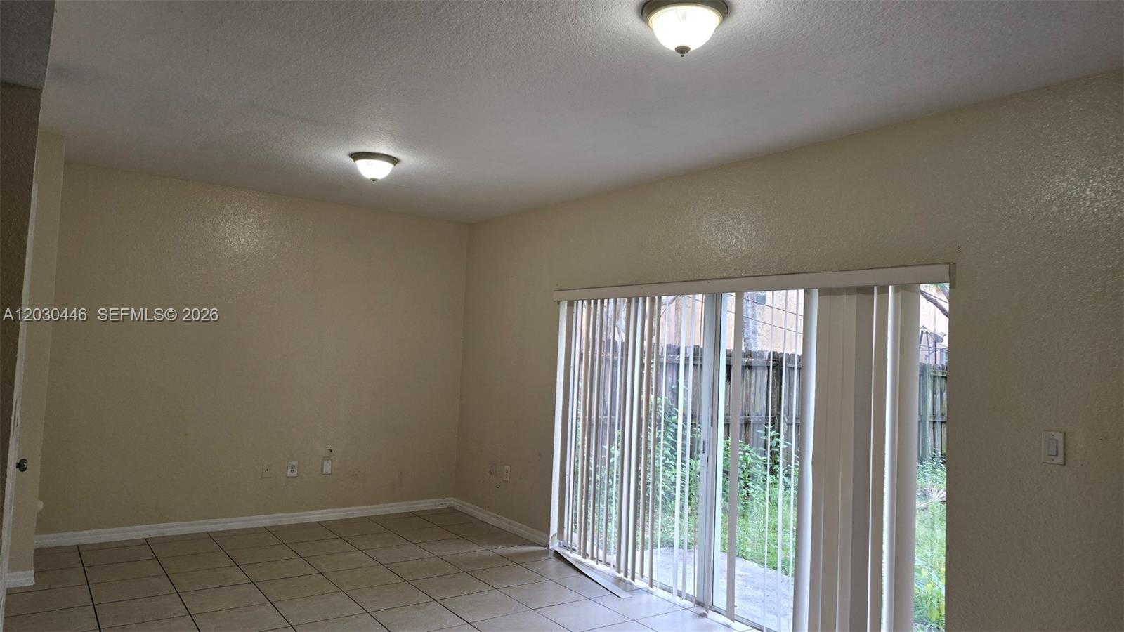 671 SW 10th Street